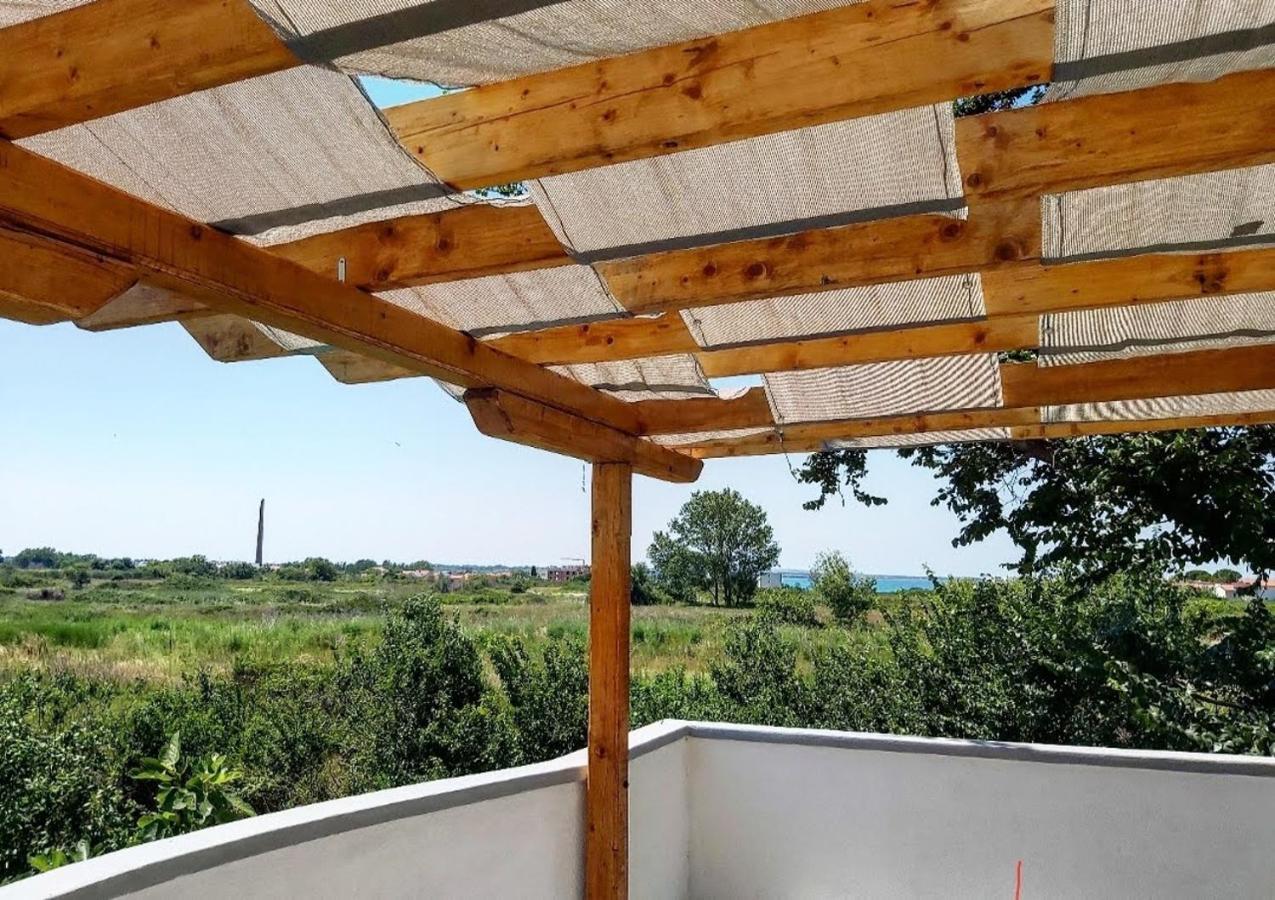 Apartmani Mersol Nin Exterior foto